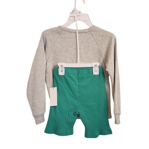 NWT Minnie Mouse Girls Sweatshirt Shorts Set Disney Disneyworld 6T - Picture 8 of 8